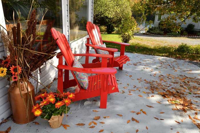 4 Ways To Prevent Damage To Your Belongings During Fall Absolute